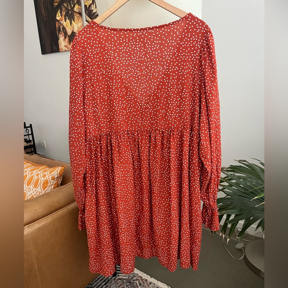 Beautiful Rust Polka V-Neck Mini Dress 2X - Picture 6 of 8